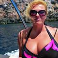 Kolinda pokazala vitku liniju u zelenoj haljini. Otkrila i tajnu dijete. Evo kako se mijenjala