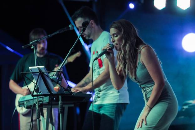 Uživalo se u rocku i funku: Elvis Sršen NoA band oduševio Jarun