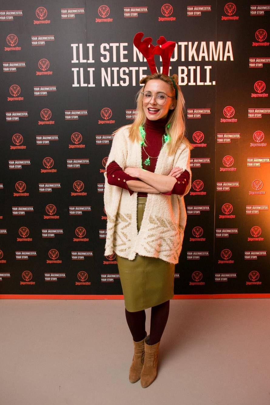 Brojni poznati nazdravljali su na adventskom eventu sezone