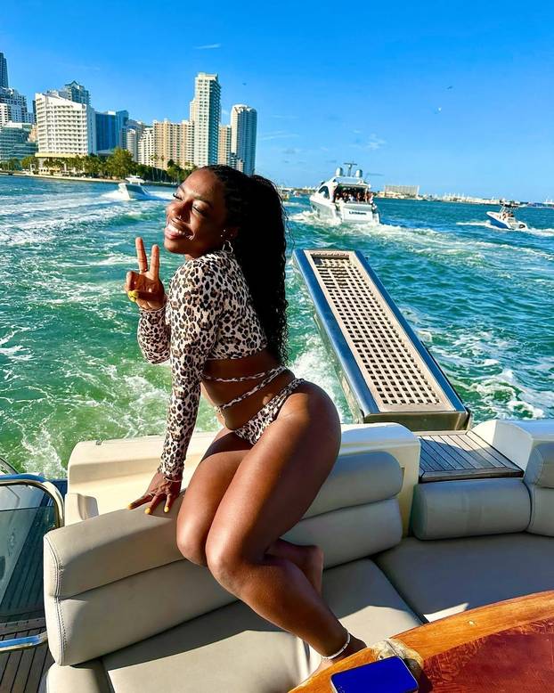 FOTO Američka tenisačica 'puni džepove' eksplicitnim fotkama. Otkrila koliko naplaćuje izlazak