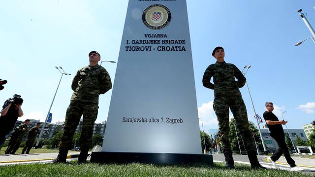 Zagreb: Svečanost imenovanja vojarne  Croatia  imenom 1. gardijska brigada Tigrovi