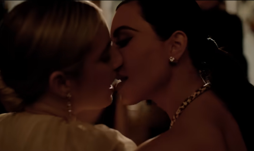 Kim Kardashian i Emma Roberts šokirale fanove sočnom scenom