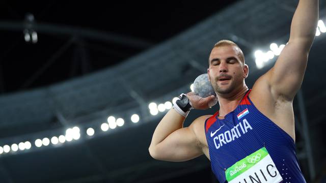 Athletics - Men's Shot Put Final