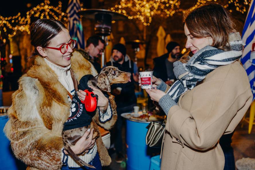 Ne propustite spektakl na novoj blagdanskoj lokaciji - Britancu!