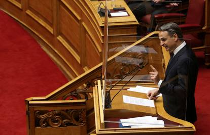 Stranke čiji su čelnici osuđeni za kriminal više neće moći na parlamentarne izbore u Grčkoj