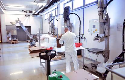 Kina ograničava nabavu medicinske opreme iz EU-a