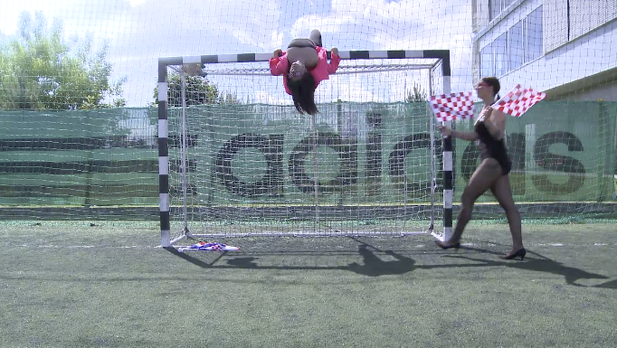 Seksi cure iz BB-a tehnicirale u štiklama: Ovo je za Vatrene!