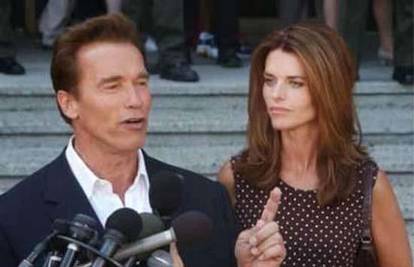 Arnold Schwarzenegger  svojoj ženi prijeti robijom
