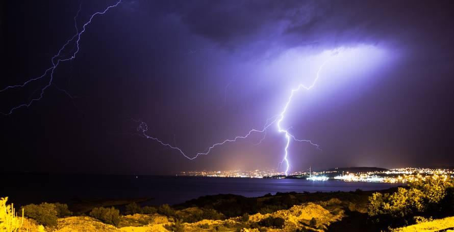 Ogromni učinak sitnih čestica: Aerosoli bitno oblikuju vrijeme