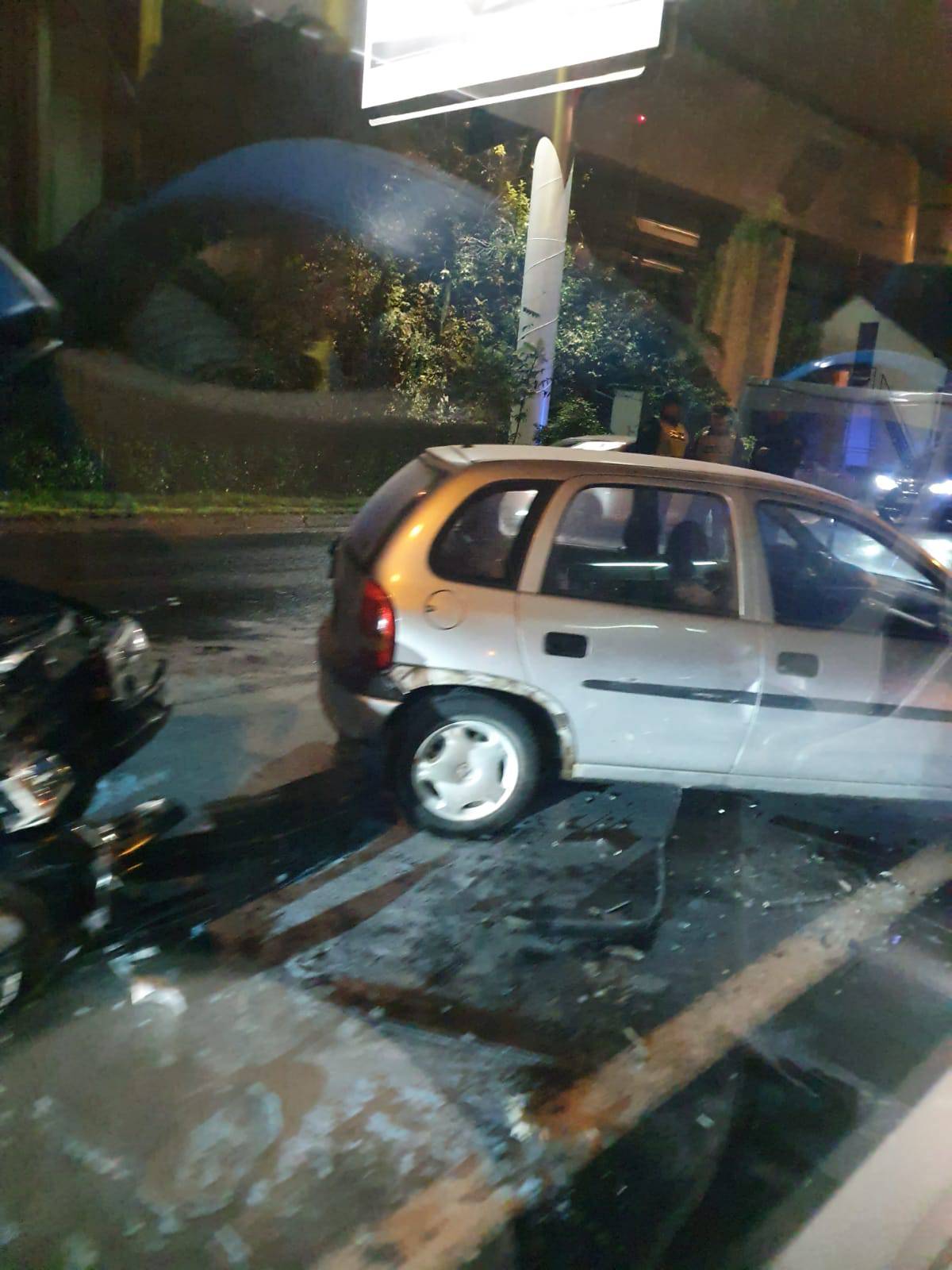 Zagreb: Teška nesreća u Ilici, sudarila su se tri automobila