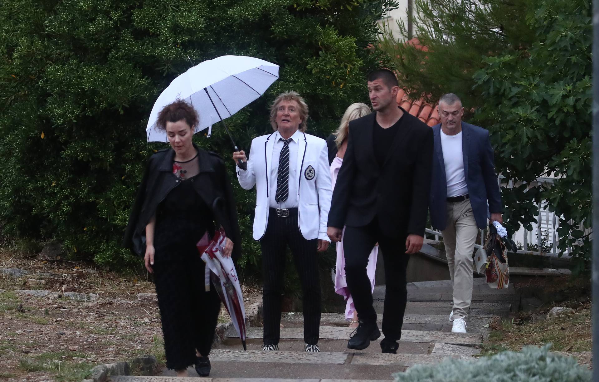 EKSKLUZIVNE FOTOGRAFIJE Rod Stewart i Penny Lancaster dolaze na Lovrijenac na zabavu nakon vjenčanja Nicole Artukovich i Liama Stewarta