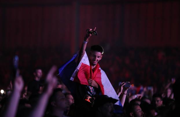 Dugopolje: Thompson održao koncert na prepunom stadionu Hrvatskih vitezova