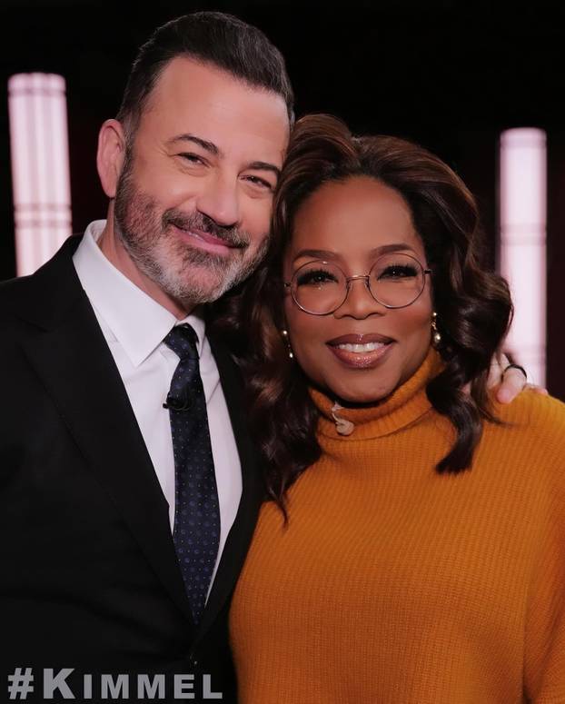 FOTO Oprah Winfrey izgubila preko 30 kila! Evo koja je tajna njezine besprijekorne linije