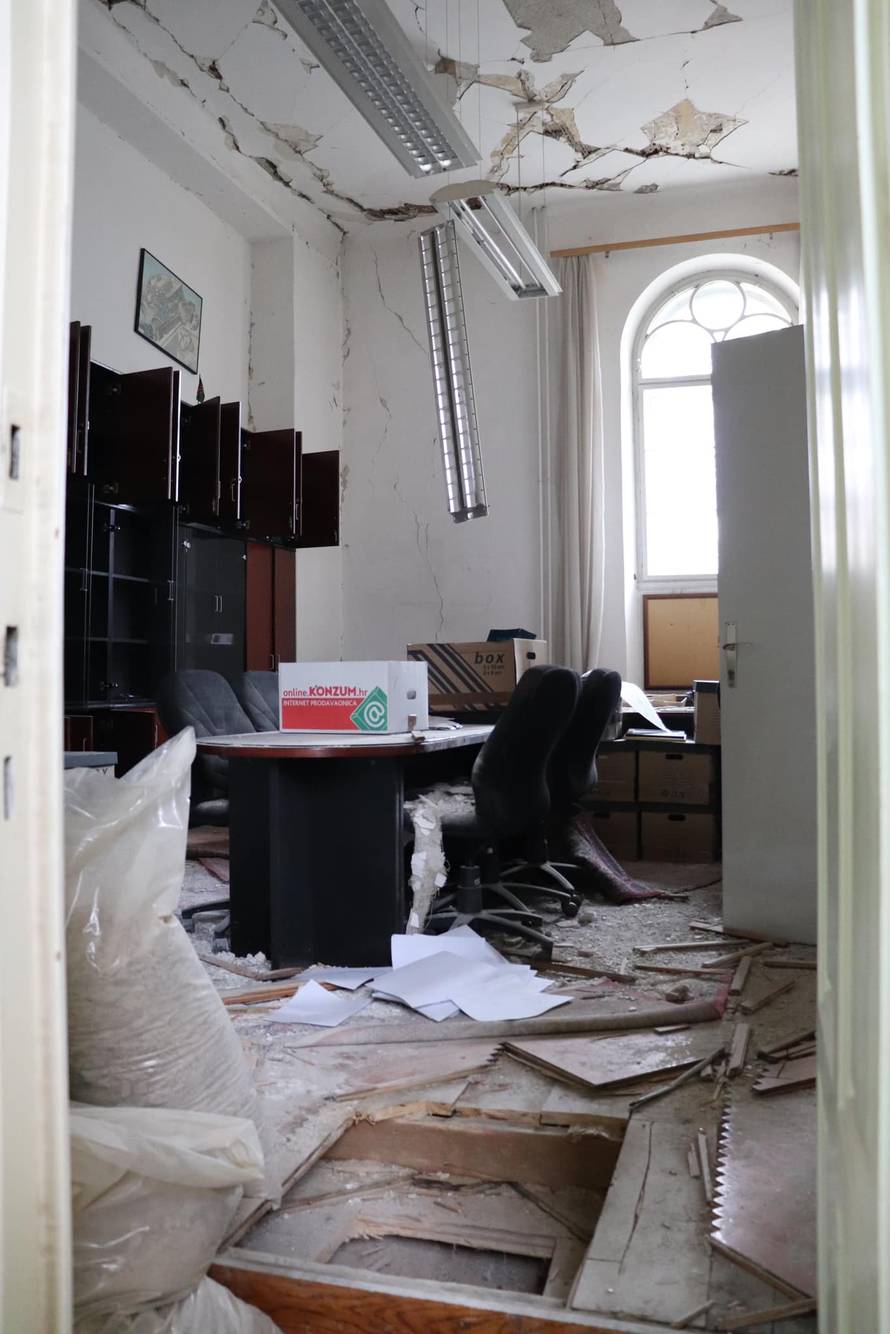 Dekan Pravnog fakulteta u Zagrebu: Kako je moguće da obnova zgrade još nije počela?!