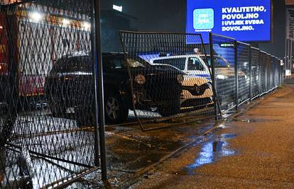 Nesreća u Zagrebu: Autom se zaletio u ogradu kod Maksimira