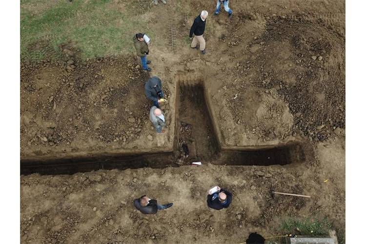 Negoslavci: Na groblju su našli ostatke još jedne žrtve iz rata