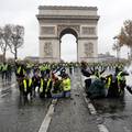 Pariz: Slavoluk pobjede je jako oštećen tijekom prosvjeda...