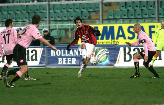 SPORT FOOTBALL MATCH PALERMO MILAN SEMI-FINAL OF THE ITALIAN TIM CUP WON BY PALERMO 3-0 IN THE PHOTO OF KAKA'