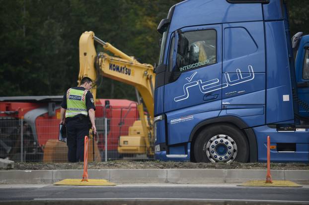 Zagreb: U prometnoj nesreći poginula je pješakinja