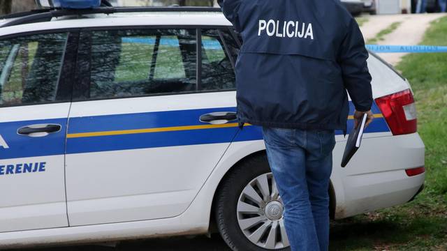 Užas u Karlovcu: Pokušao ubiti baku, udarao je po glavi i tijelu