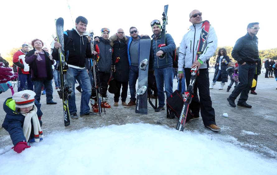 Skijaški spektakl uz more: Iška kraljica privukla je stotine ljudi