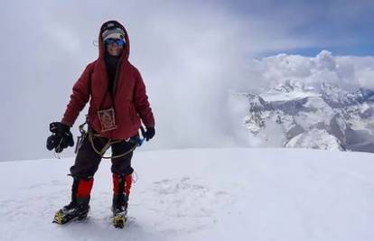Ruska alpinistica (47) preminula je na planini. Slomila je nogu, danima je pokušavali spasiti