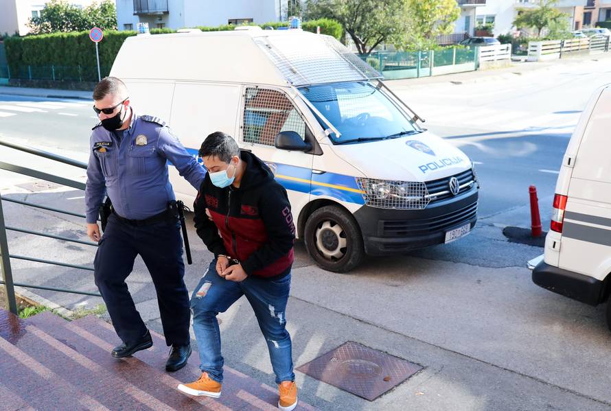 Ekskluzivne fotografije: Ovo je Brazilka koja je progutala kilu koke, doveli je u Veliku Goricu