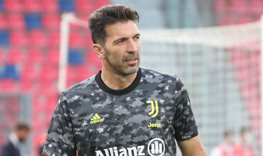 Ima 43 godine, neće u mirovinu: Buffon se vraća gdje je počeo!