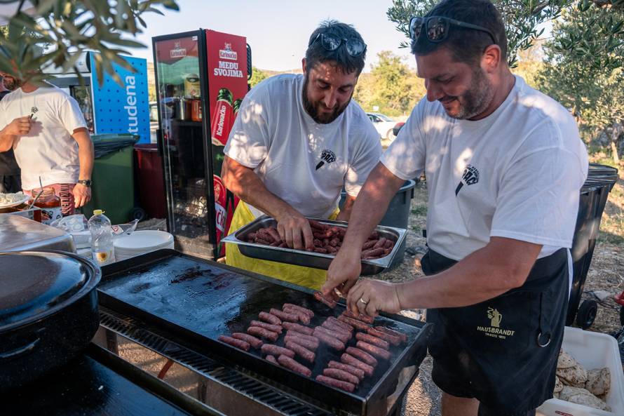 Skalice s Marinićem Kragićem osvojile su Špacin memorijalni malonogometni turnir u Milni