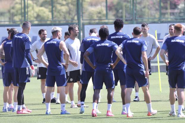Split: Prozivka i prvi trening Hajduka pod vodstvom Gonzala Garcije