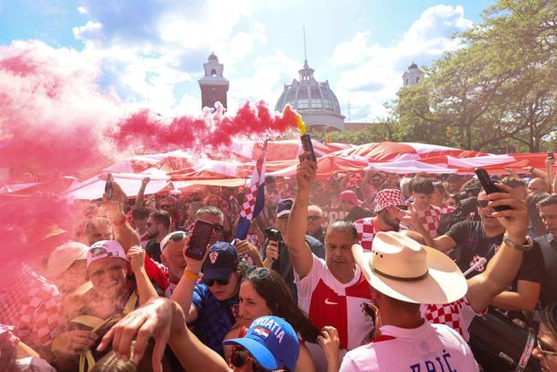 SP 2026 Toronto: Veliki hrvatski korteo prema Toronto stadionu sa 100-metarskom zastavom