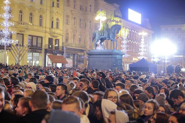 Zagreb: 12. humanitarni koncert Želim život Zaklade Ana Rukavina 