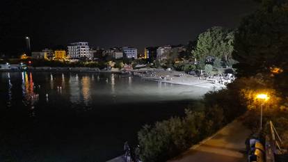 Turisti na Zrću 'poljubili vrata', u Splitu preselili na Bačvice