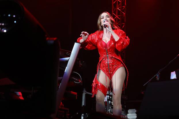 Karlovac: Severina odrzala koncert povodom Dana zena