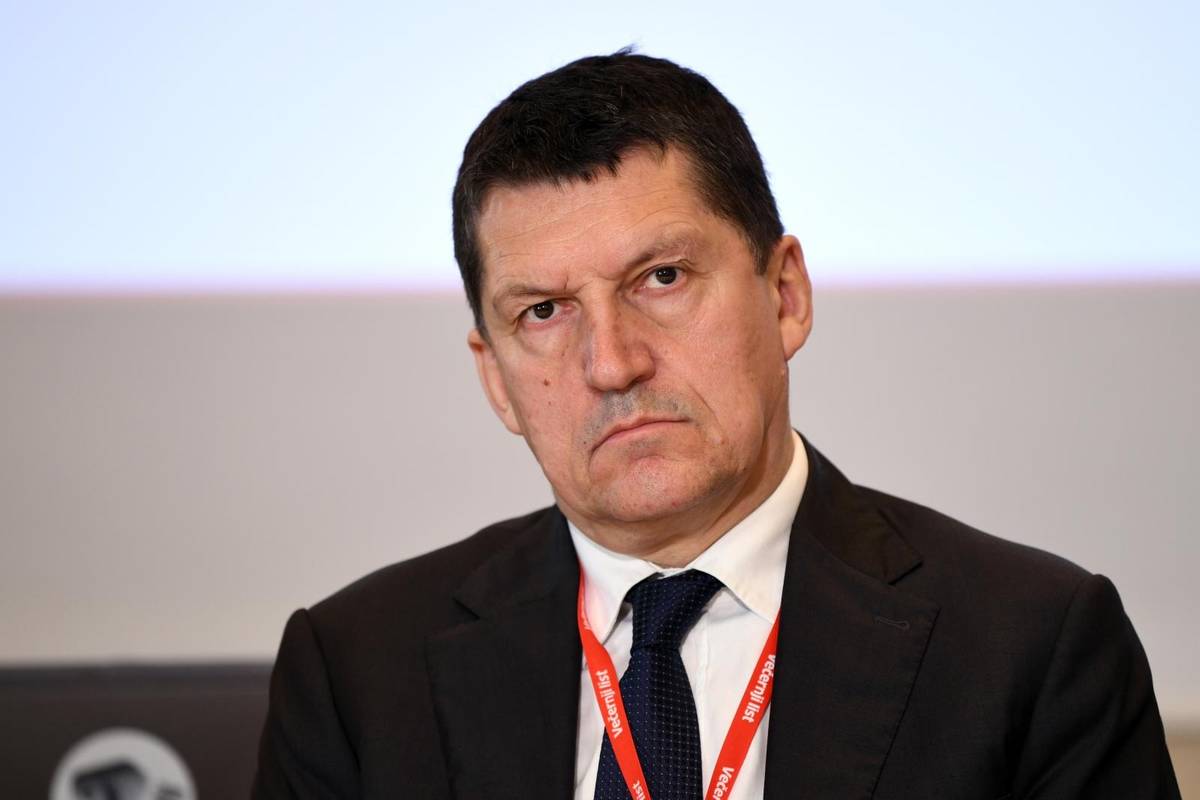 'Ne znam da je rođeno dijete u homoseksualnoj zajednici. Ni riba ne može u šumi plivati...'
