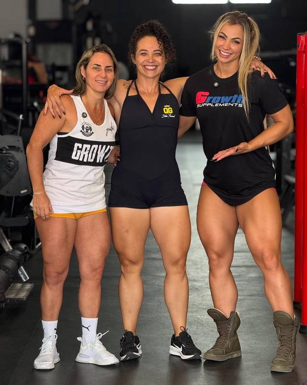 FOTO U školi je ismijavali zbog viška kila, a sad nosi titulu 'naj guze'. Ovo je njezin jelovnik...