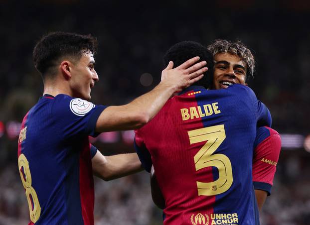 Spanish Super Cup - Final - FC Barcelona v Real Madrid