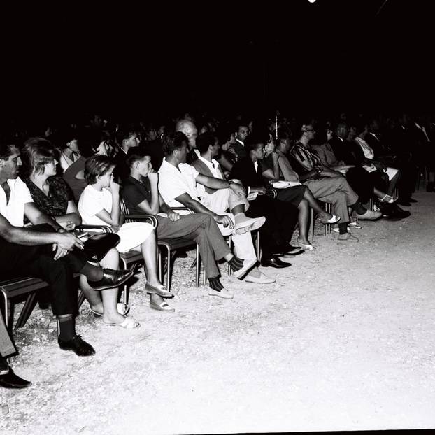 Otkrivamo davne prizore naših najvećih pjevačkih legendi iz slavnog Ljetnog kina Bačvice