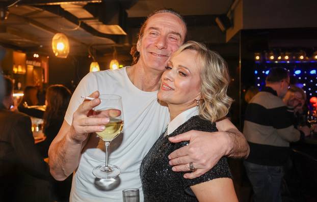 Zagreb: U Klubu Kontesa Vanna je promovirala svoj novi album naziva "Dan po dan"