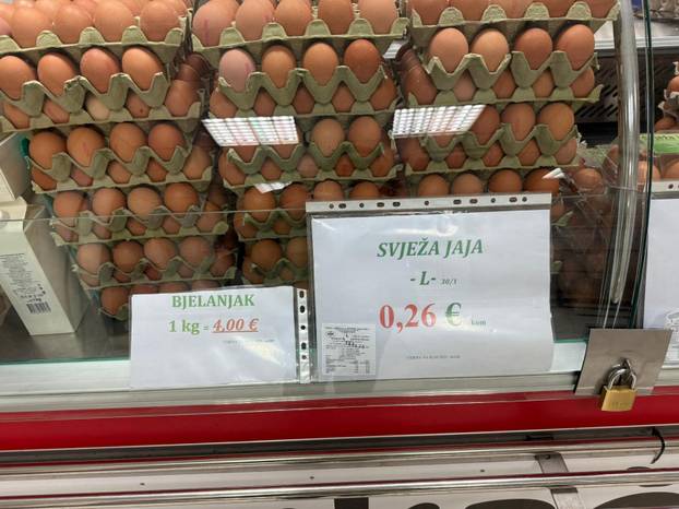 24SATA NA DOLCU Ovo su cijene s tržnice u Zagrebu uoči Uskrsa!
