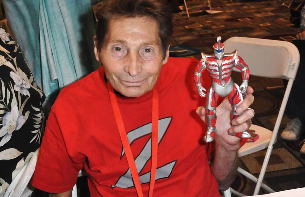 Preminuo je 'Power Ranger' Robert Axelrod u 71. godini...