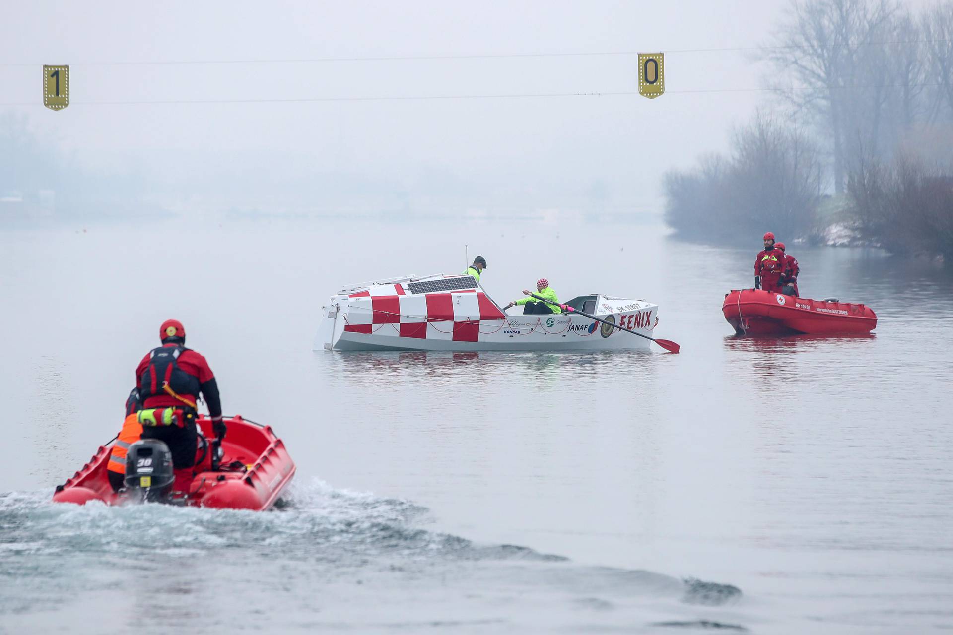 Zagreb: Održana svečanost porinuća i blagoslova čamca Fenix kojim će hrvatski branitelji preveslati Atlantik