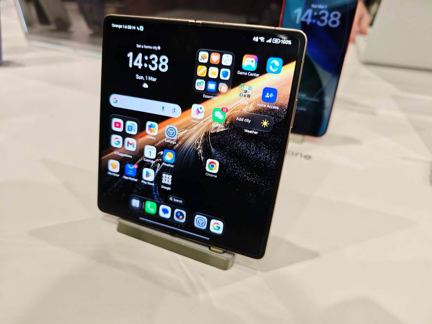 VIDEO Honor pomiče granice: Magic V6 je nevjerojatno tanak  i ima impresivnu bateriju