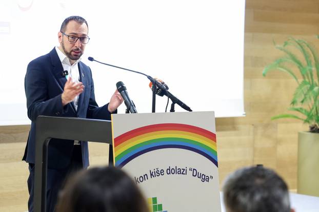 Zagreb: Obilježavanje 20. obljetnice rada Gradske ustanove za žrtve obiteljskog nasilja "Duga-Zagreb”