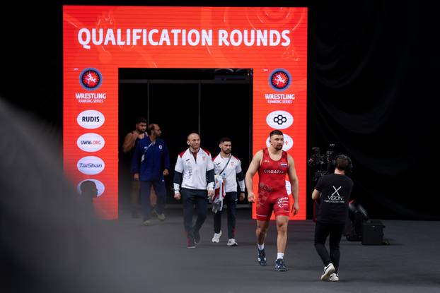 Zagreb: Nakon operacije kuka Marko Milanović natječe se u Areni na turniru u hrvanju 