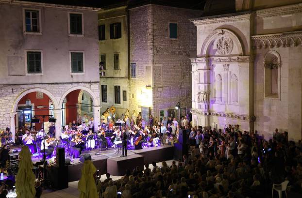 Šibenik: Ro?endan Arsena Dedi?a obilježen koncertom Gradskog komornog orkestra