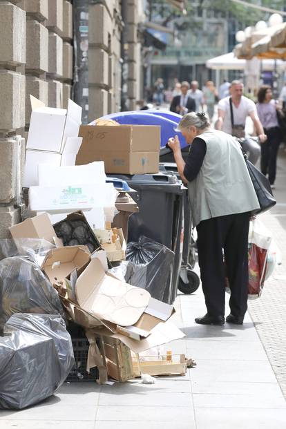 FOTO Ružna slika glavnog grada: Zagreb pretrpan smećem