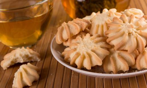 Viralni hit: Recept za prhke keksiće od samo tri sastojka