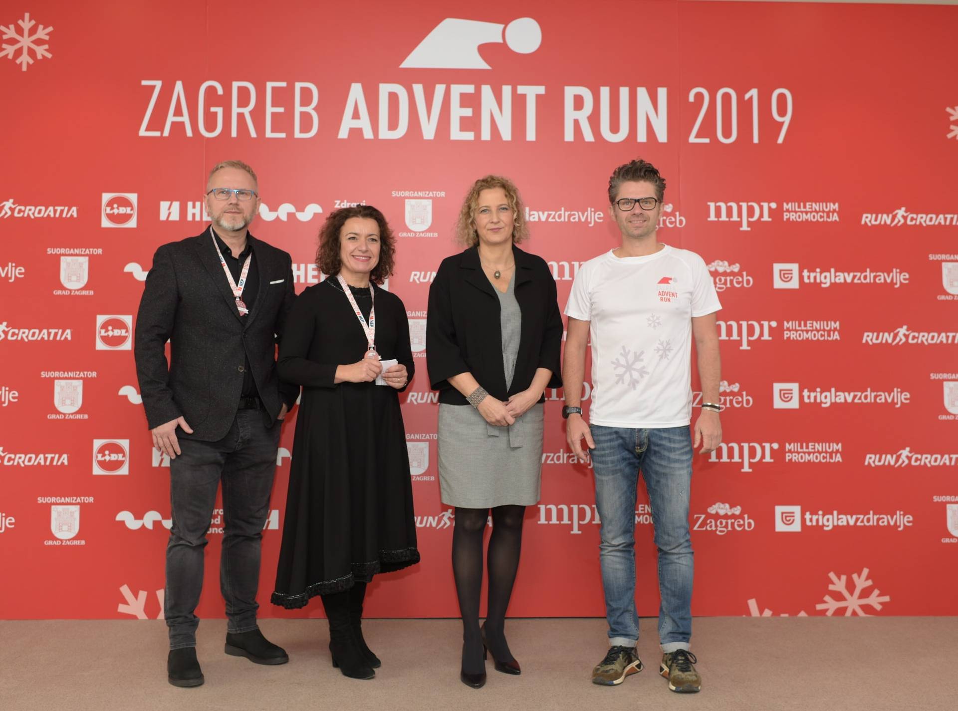 Produljene prijave: Maskirajte se i trk na Zagreb Advent Run