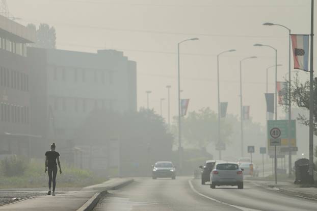 Novi Zagreb i dalje pod dimom, stanovnici se Å¾ale na smrad paljevine